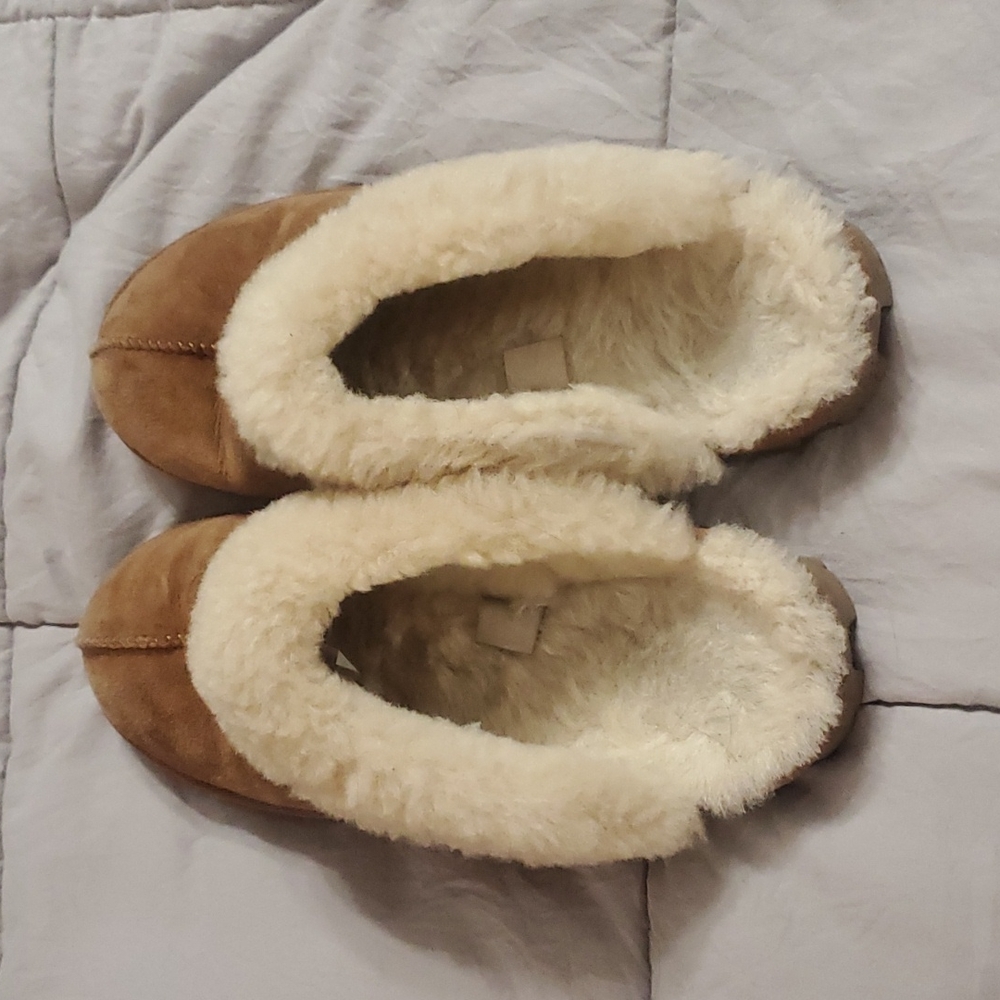 UGG coquette slippers